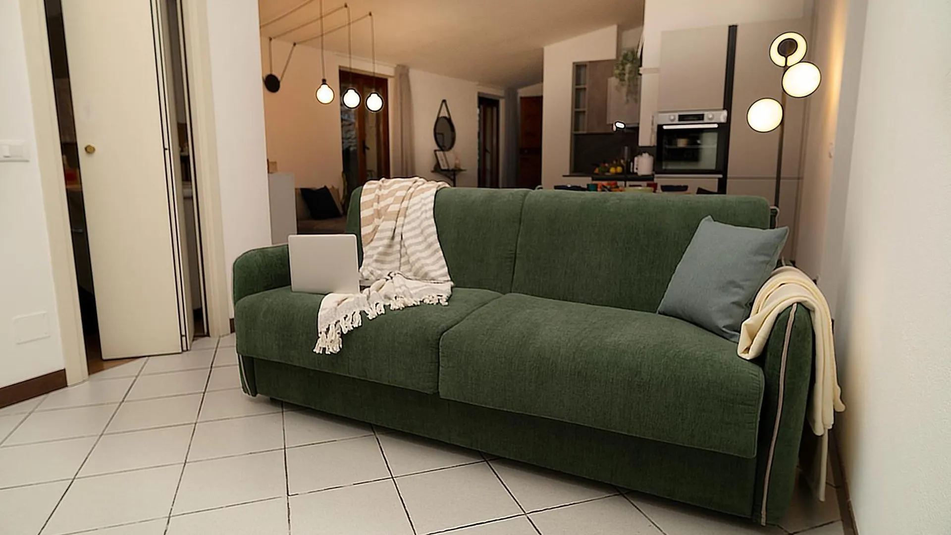 Apartment Interno3 Design Apt Garage & Mxp Sesto Calende Italy